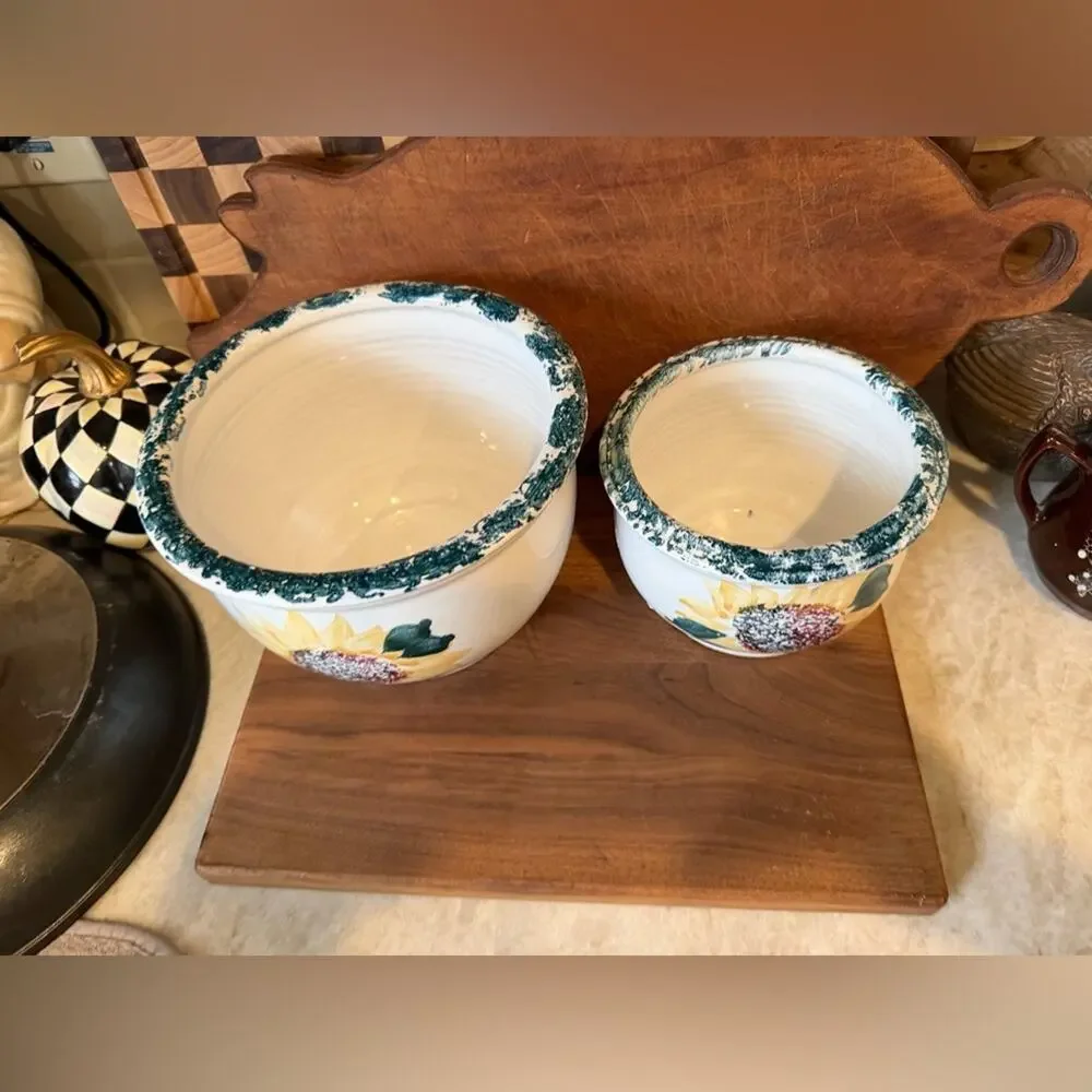 Vintage Contemporary Pottery Ltd. Sunflower planters set of two